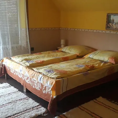 Agi Apartman Balatonfenyves