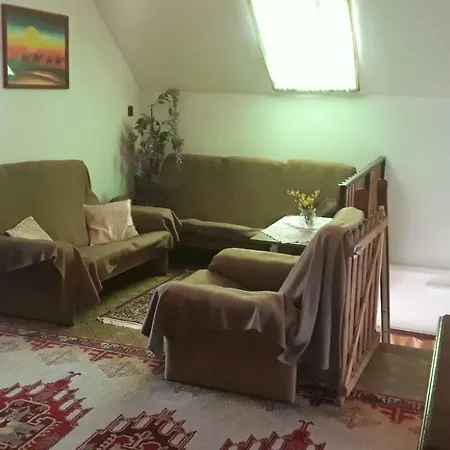 Agi Apartman Appartement