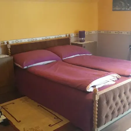 Agi Apartman